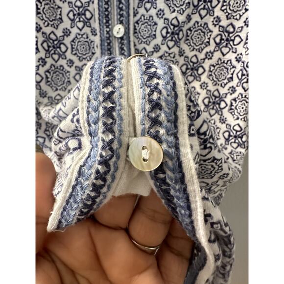 J. Jill Women's Blue White Geometric Print V-Neckline Sleeveless Blouse Large - Picture 9 of 9